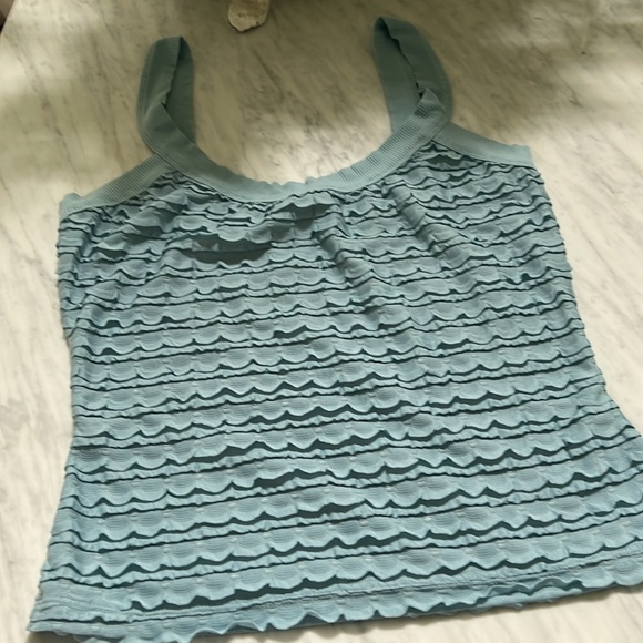 By Anthropologie Scoop Neck Ruffled Tank - Picture 5 of 7